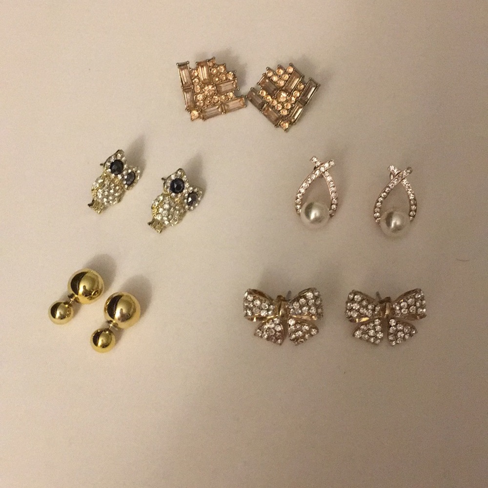 Gold earrings